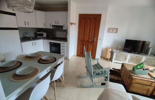 Zonnig appartement met zwembad - Foto 6