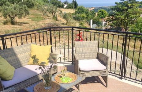 Modern villa with panoramic view - Photo 10