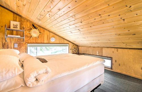 Serene Seldovia Cabin - Foto 10