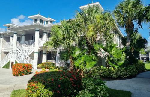 Lovely 2-Bedroom plus Den Condo in Greenlinks Resort - Photo 18