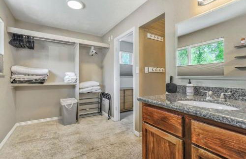 Family Oasis Offices Home Gym Fenced Yard - Foto 19