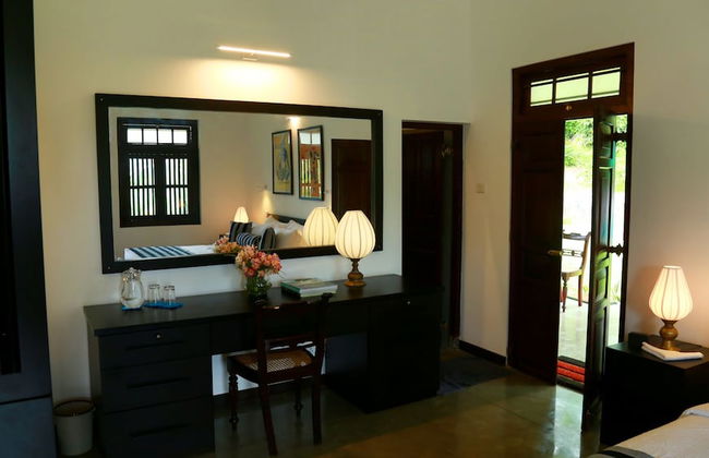Thompson Manor - A Luxury Villa in Galle - Photo 6