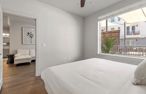 Modern 2BR Poolside Patio Suite in North Austin - Foto 31