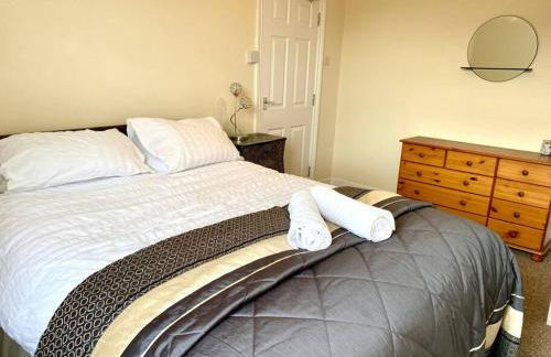 Eden Stay 5 Bedroom House - Foto 14