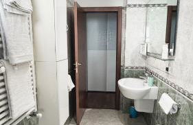 Light Blue House - Photo 17