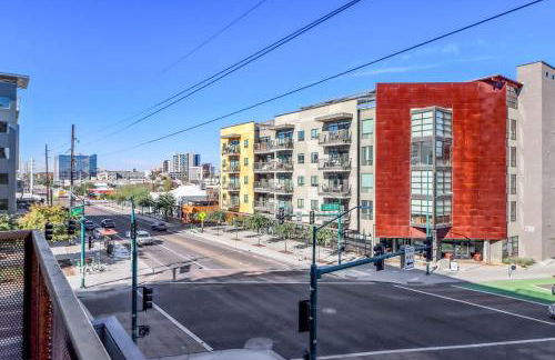 Centric 2BR In HEART of DTPHX Free Garage Parking - Foto 43