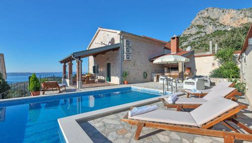 Holiday home Mia - Photo 3, sunbed