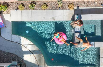 IndyOasis: pool*spa*games*BBQ*4BR2BA. Wlk2Festivls - Foto 47