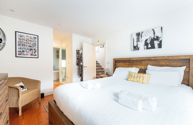 Family Tales by Underthedoormat - Foto 6