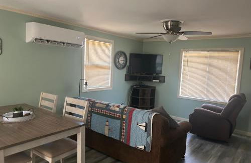 Surfside 13 - Cute Lakefront Condo! - Foto 7