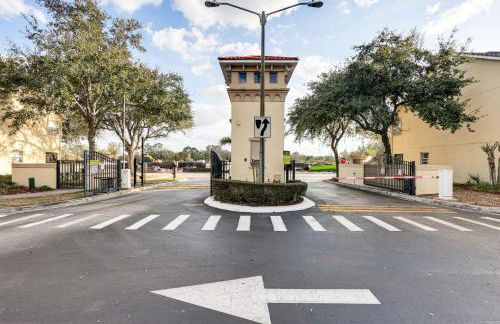 5 Mi to WDW! Spacious Resort Escape with Pool Access - Foto 34