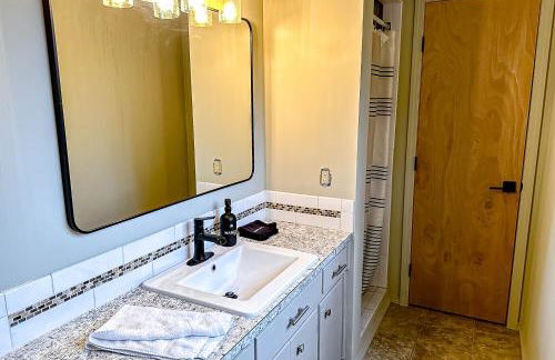 Private Lake Access and Dock Home Near Spokane - Foto 28