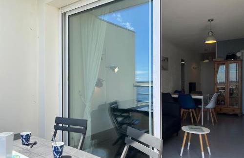 RÉF 335 - PORT-LOUIS appartement vue mer type 3 avec balcon - Foto 11