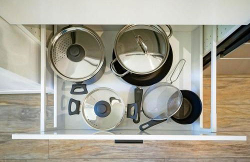 #StayinMyDistrict Modern Mid-Century Retreat - Foto 23