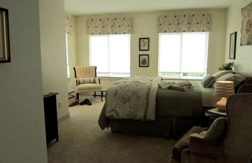 Historic Cottage with Country Charm Next to Creek in Carlisle, Pennsylvania - Foto 10