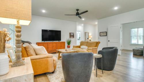 Flippin Vacation Rental Walk to White River! - Foto 5