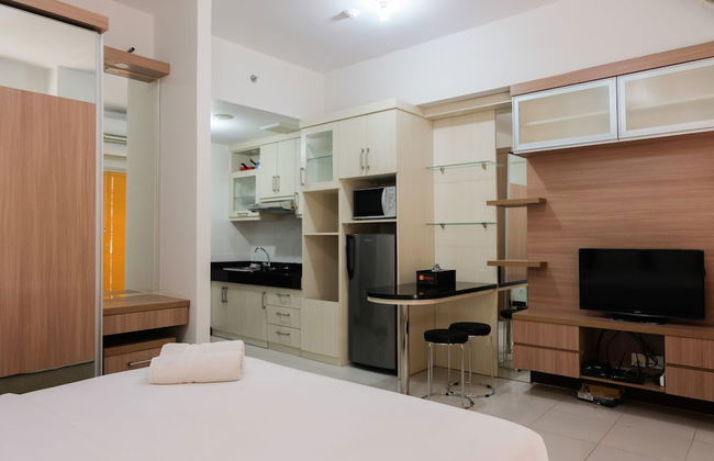 Cozy with City View Studio at Scientia Apartment - Foto 3