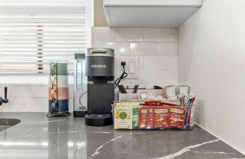 Luxury Gated home near NYC and EWR with free Parking - Foto 8