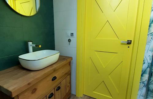 Pastelowy Domek z balią elektryczną z jacuzzi - Foto 21