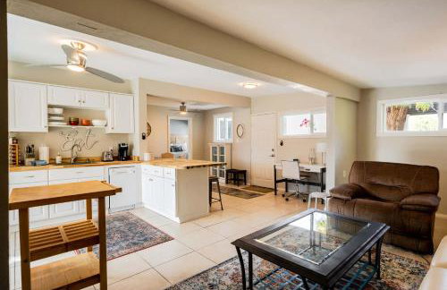 Movie Colony Oasis - Peaceful Walk to Downtown - Foto 89