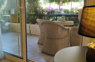 SOLMAR HOUSE - Photo 16