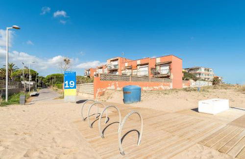 Ocean view apartment renovated - Photo 30