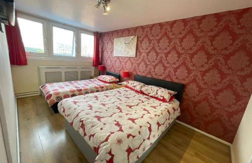 City Centre - Next to Hilton Hotel - Victoria Centre 2 Bedrooms Apartments - Close to Theatre Royal - in Victoria Centre Shopping Centre - 24 Hours Access - Parking Cars or Vans from Five Pounds a Day - Onsite Parking from Ten Pounds a Day - Foto 11