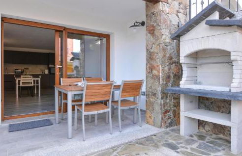 Cozy Apartment In Olia Speciosa - Foto 6