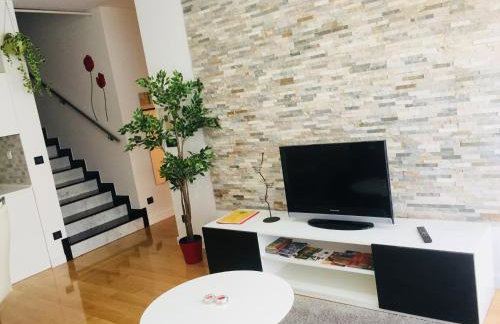 Nova Galerija Studio Vita i Apartman Sara -parking in garage - Foto 23