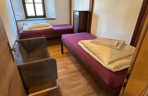 Ferienwohnung LATERNENSTUBE mit Familienbett - 8 Pers - Rittergut Leppersdorf vor Radeberg bei Dresden - Foto 10