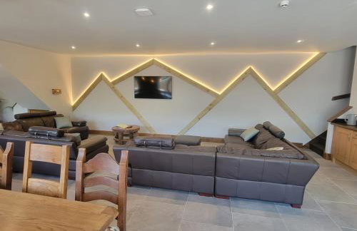 Peak Lodge - Photo 4