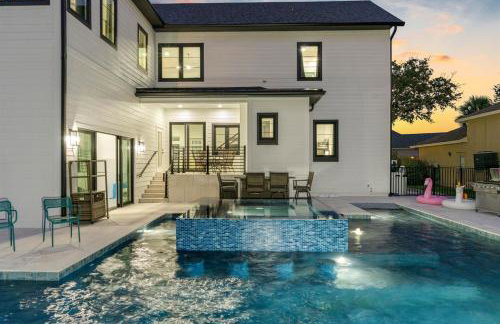 2 Million Villa Heated Pool w Luxury Spa 6BR & 6BR Waterfront by Canal - Foto 4