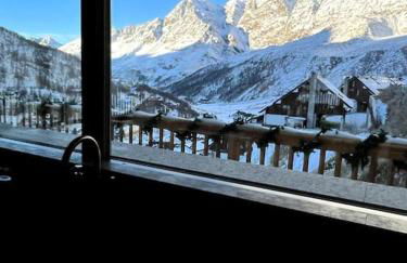 Skiing Resort In The Italian Alps, Chalet Cervinia - Foto 5