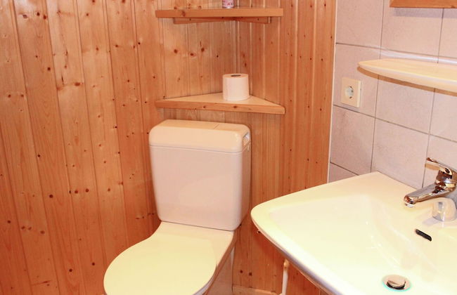 Chalet in Sibratsgfall Near Ski Slopes - Photo 11