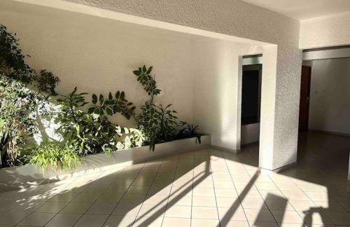Appartement de 80m2 aux portes de Lyon avec ascenseur, balcon, parking - Foto 21