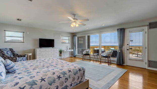 2890 S Fletcher Ave 3 Bedroom Home by RedAwning - Photo 2, Primary image