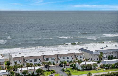 Wellness Retreat - Oceanfront condo w beach access - Foto 24