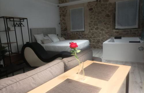 The Romantic Loft - Photo 3