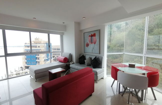 Luxury Suites Riverfront GYE - Foto 42