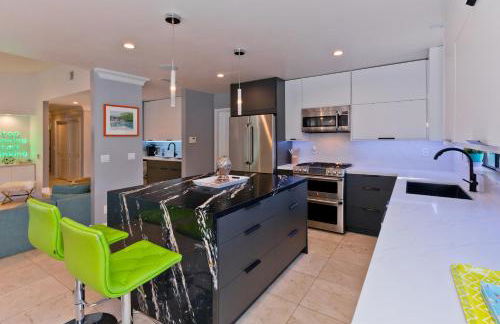 Pineapple Splash! Complete Privacy! Salt Pool! - Photo 43