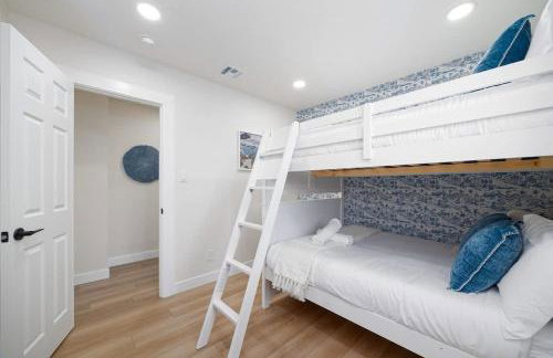 4 Miles to Beach Central and Newly Renovated - Foto 18