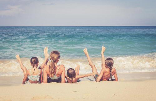 Lovely 8 Berth Caravan In Essex, At Steeple Bay Holiday Park Ref 36059A - Foto 3