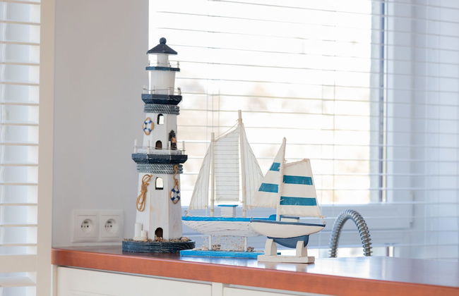 Sailor Apartment by Renters Prestige - Photo 48