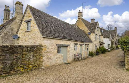 Cosy Cotswold Cottage in Bibury with parking - Foto 7
