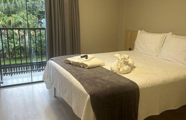 GEMINADO CASA 1 ALTO PADRÃO 4 QUARTOS - Photo 1