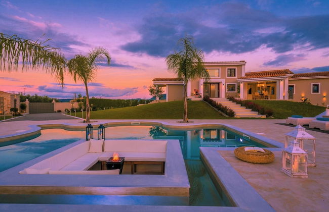 An Idyllic Hideaway Villa Shangri-la Zakynthos - Photo 48