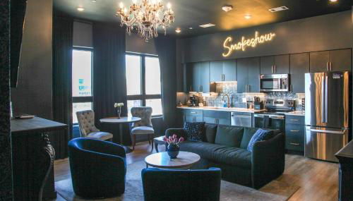 The Smokeshow on Music Row near Broadway in Downtown Nashville- Pool, Gym, Patio - Foto 2