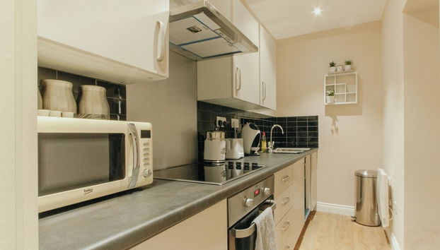 Chic & Cheerful 1bedroom in Historic Building - Foto 3, Cocina privada