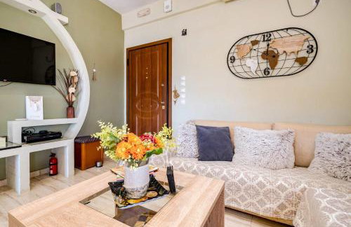 Eretria Panorama Seaview Retreat with Balcony - Photo 7