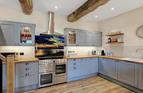 Broomy Barn Brompton Regis - Photo 9